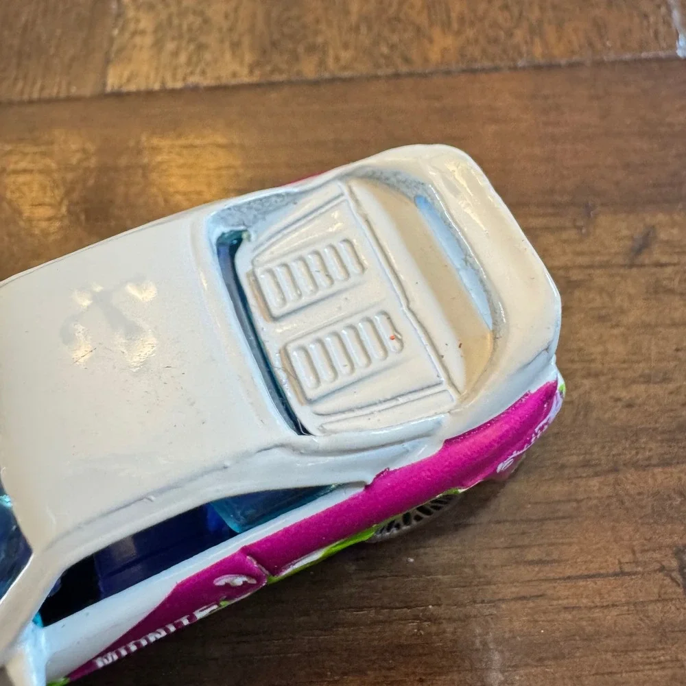 Hot Wheels Midnite Otto Diecast Car White Purple Green Blue 1990 Mattel Malaysia